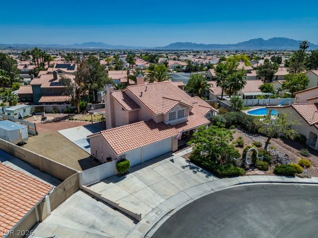 5808 Lone Song Road, North Las Vegas, NV 89031