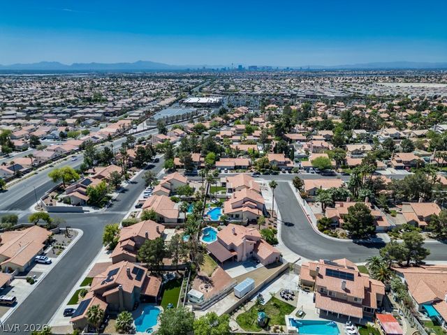 5808 Lone Song Road, North Las Vegas, NV 89031