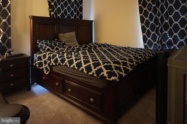 9914 MAPLE LEAF DR, Gaithersburg, MD 20886