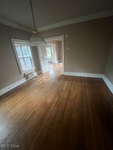 2915 Ludlow Road, Cleveland, OH 44120