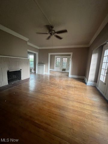 2915 Ludlow Road, Cleveland, OH 44120