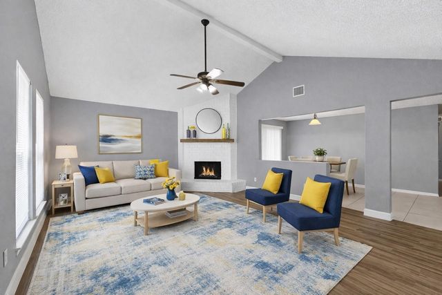 1043 Sierra Shadows Drive, Katy, TX 77450