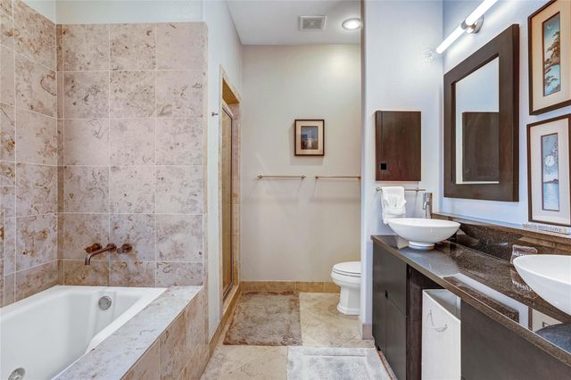 1803 Mohle DR, Austin, TX 78703
