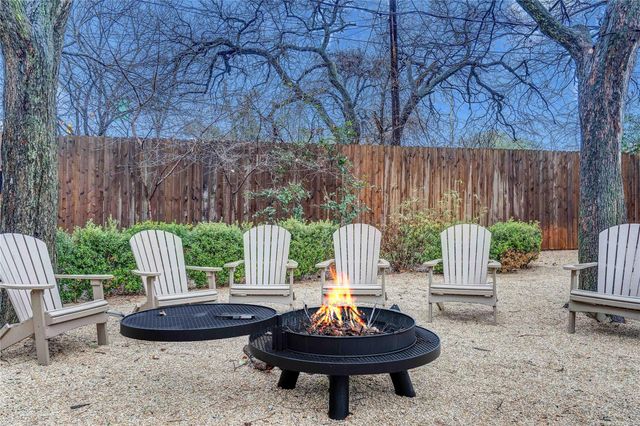1803 Mohle DR, Austin, TX 78703