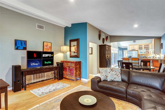 1803 Mohle DR, Austin, TX 78703