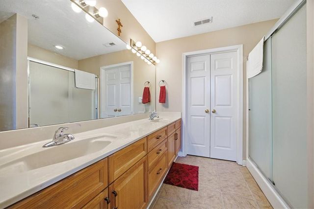 23144 W 71st Terrace, Shawnee, KS 66227