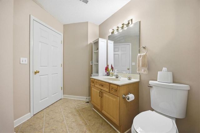 23144 W 71st Terrace, Shawnee, KS 66227