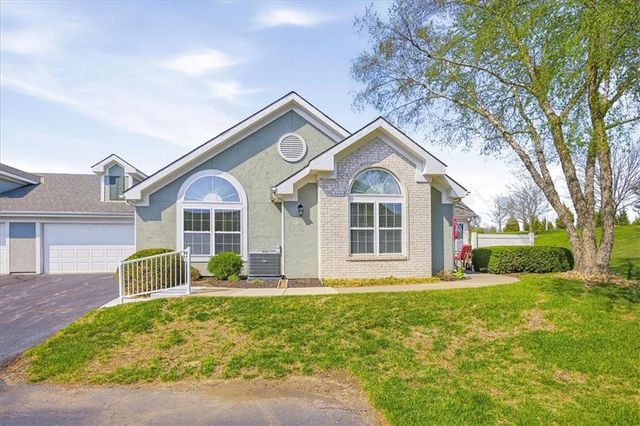 23144 W 71st Terrace, Shawnee, KS 66227