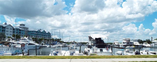 513 BAHIA BEACH BLVD, Ruskin, FL 33570