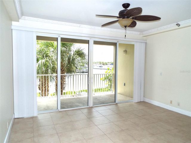 513 BAHIA BEACH BLVD, Ruskin, FL 33570