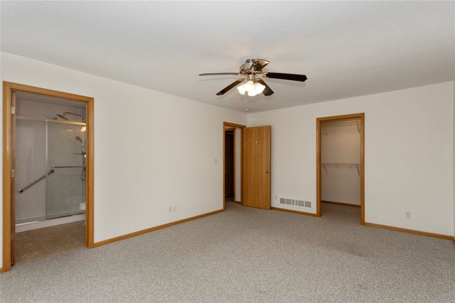 856 SE Mulberry Lane, Waukee, IA 50263