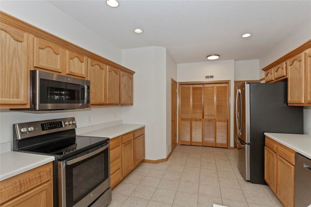 856 SE Mulberry Lane, Waukee, IA 50263