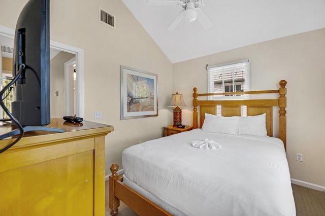 7021 Harbor Village Drive, Duck Key, FL 33050