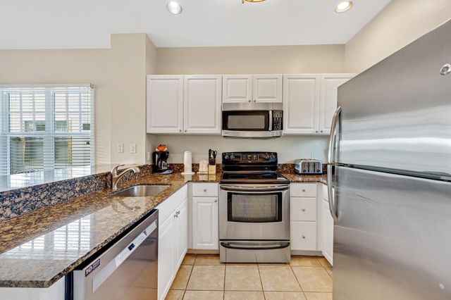 7021 Harbor Village Drive, Duck Key, FL 33050