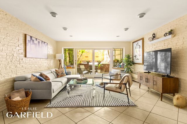 226 E 32ND Street, New York City, NY 10016