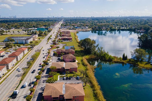 2020 NW 119th Street 1121, Miami, FL 33167