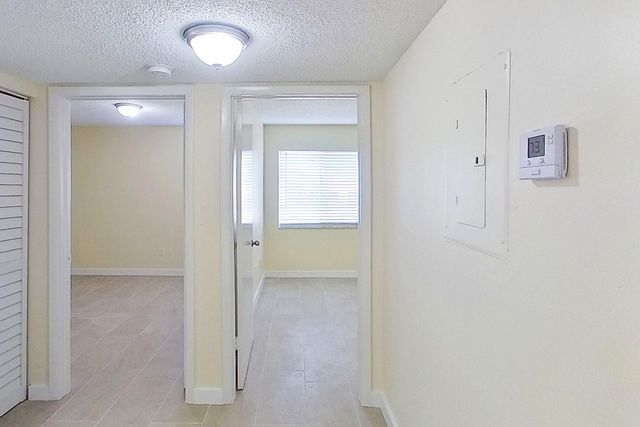 2020 NW 119th Street 1121, Miami, FL 33167