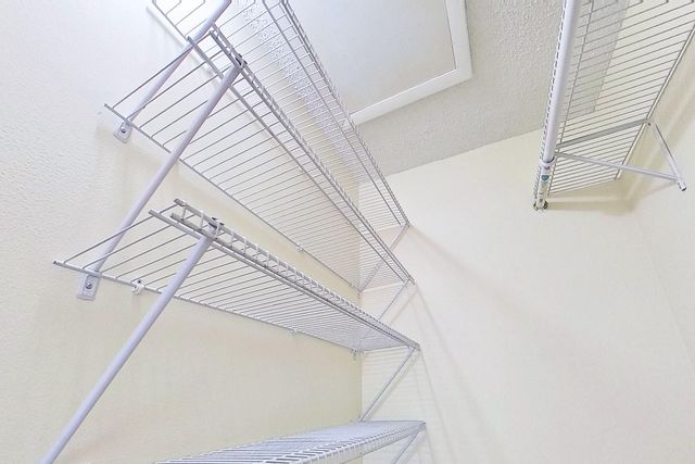 2020 NW 119th Street 1121, Miami, FL 33167