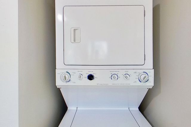 2020 NW 119th Street 1121, Miami, FL 33167