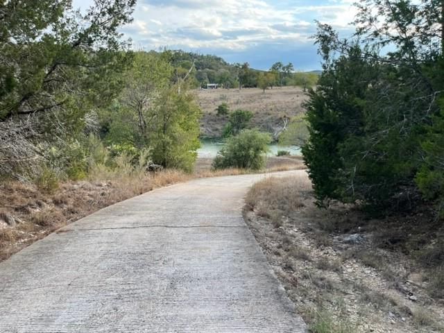 1212 Ridge Oak DR, Wimberley, TX 78676