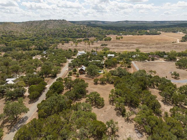1212 Ridge Oak DR, Wimberley, TX 78676