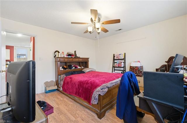 320 Oak Hill WAY, Chesapeake, VA 23320