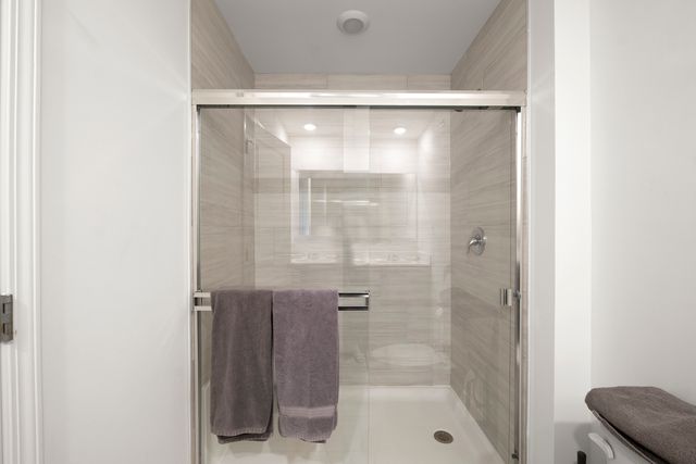 2031 Sequoia Avenue, Mundelein, IL 60060