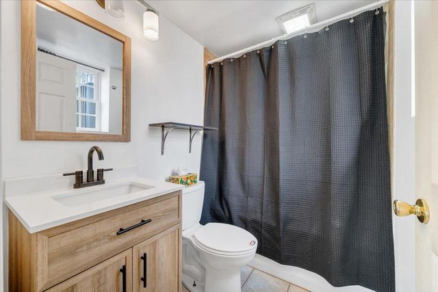 97 Lakewood Acres Drive, Hardy, VA 24101