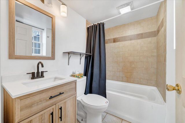 97 Lakewood Acres Drive, Hardy, VA 24101