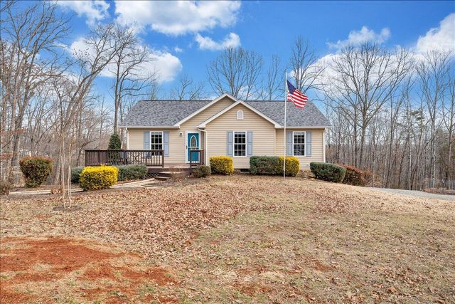 97 Lakewood Acres Drive, Hardy, VA 24101