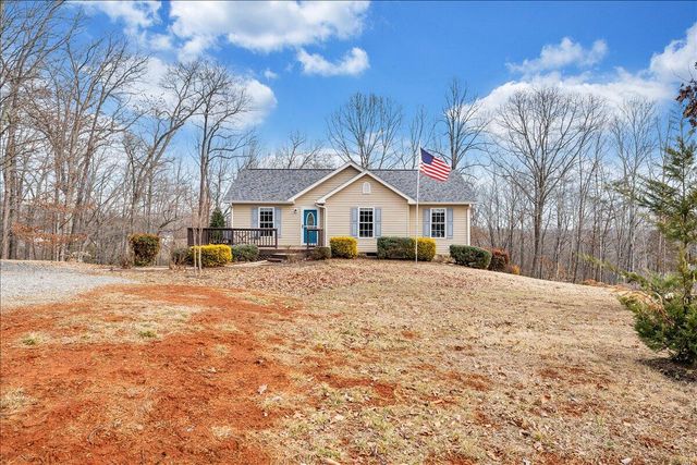 97 Lakewood Acres Drive, Hardy, VA 24101
