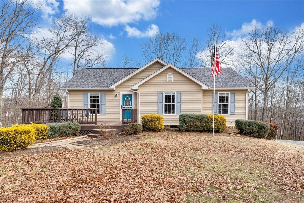 97 Lakewood Acres Drive, Hardy, VA 24101