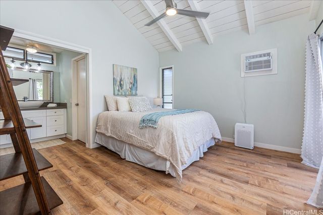 7540 Puumahoe Place, Honolulu, HI 96825