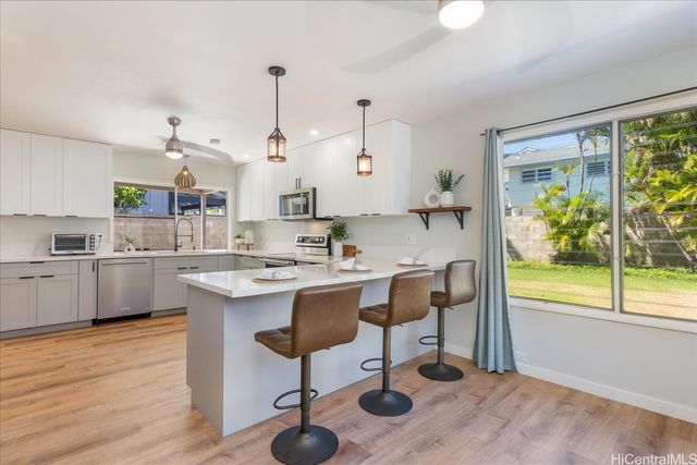 7540 Puumahoe Place, Honolulu, HI 96825