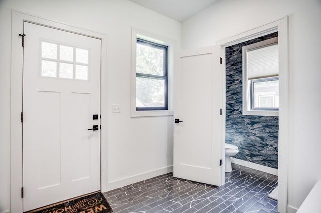 3633 41st Avenue S, Minneapolis, MN 55406