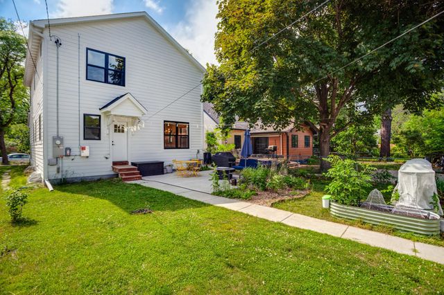 3633 41st Avenue S, Minneapolis, MN 55406