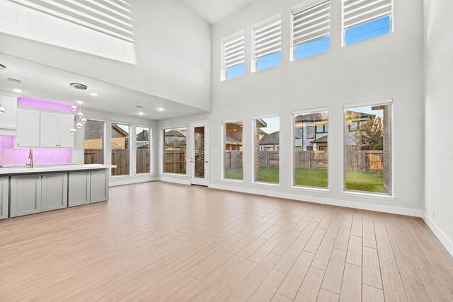 4823 Parkgate Avenue, Fulshear, TX 77441
