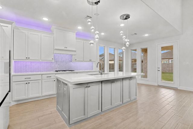 4823 Parkgate Avenue, Fulshear, TX 77441