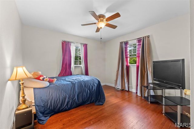 165 S Saint Jacques Street, Florissant, MO 63031