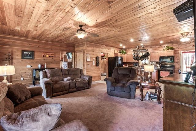 7745 Murr Road, Graff, MO 65660