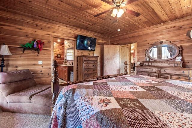 7745 Murr Road, Graff, MO 65660