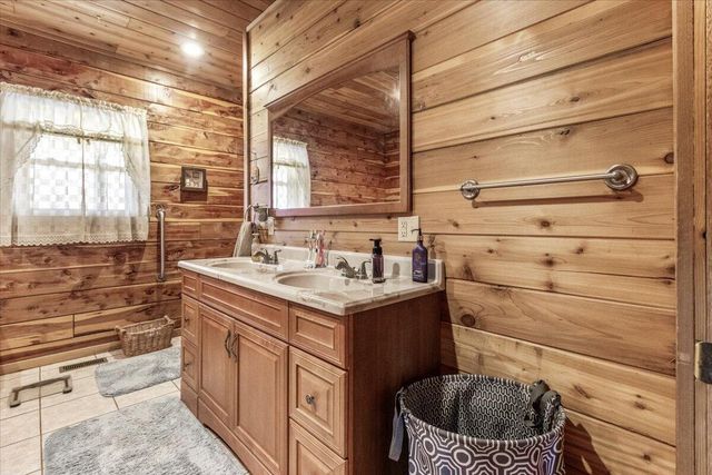 7745 Murr Road, Graff, MO 65660