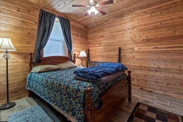 7745 Murr Road, Graff, MO 65660