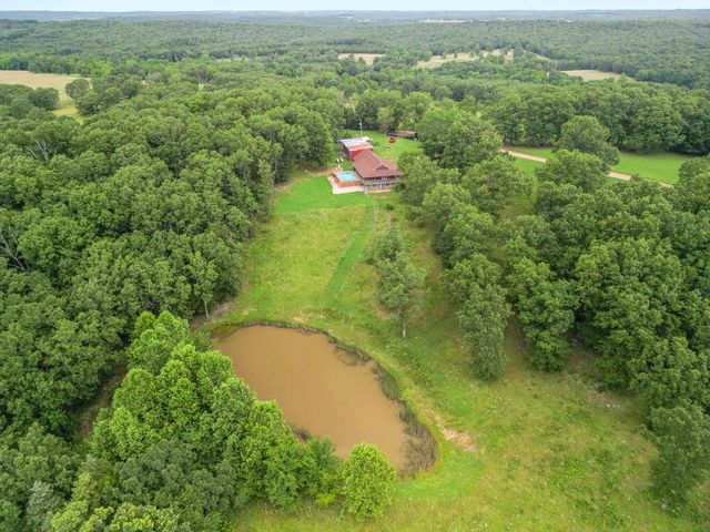 7745 Murr Road, Graff, MO 65660