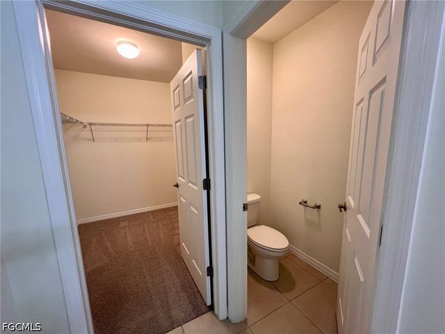 212 SW 25th AVE, Cape Coral, FL 33991