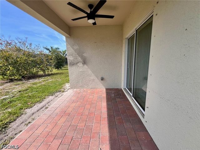 212 SW 25th AVE, Cape Coral, FL 33991