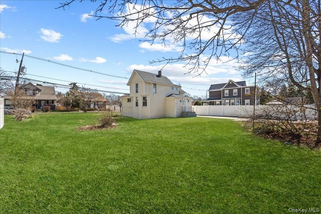 62 Westend Avenue, Freeport, NY 11520