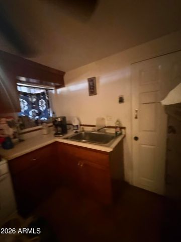 902 S 30TH Drive, Phoenix, AZ 85009