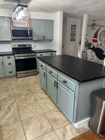 11313 33RD Ave, Spokane, WA 99206