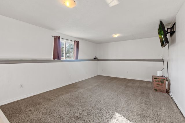 11313 33RD Ave, Spokane, WA 99206